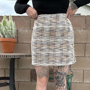 Knitted mini skirt